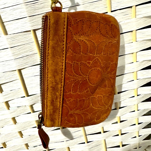 Fossil wallet, brown leather with wrist strap - Picture 3 of 9